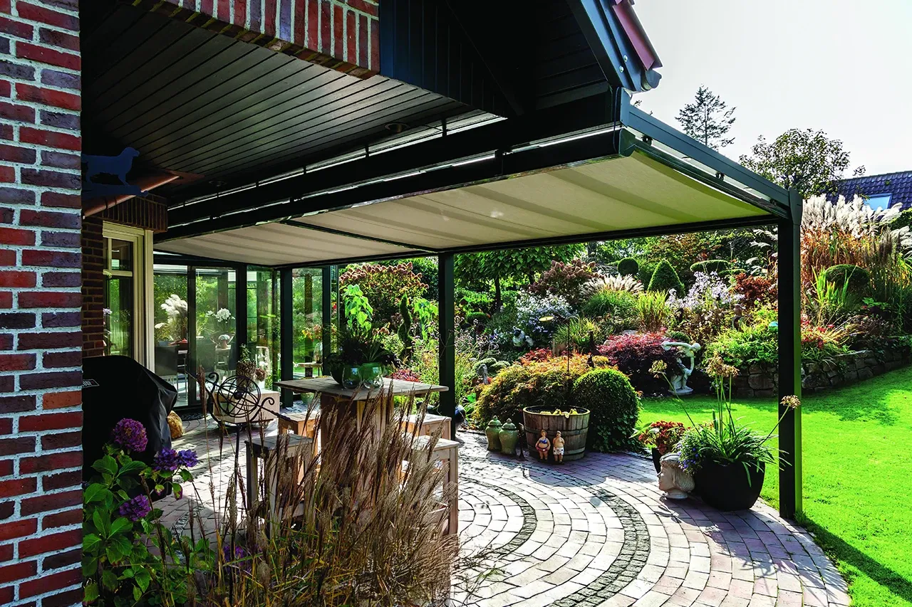 Pergoly a stínění zimních zahrad
