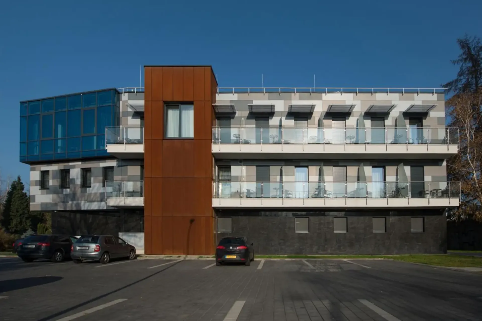 Okenní pevná síť