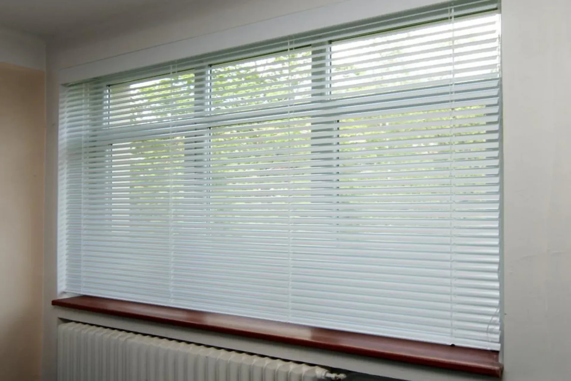 Vnitřní žaluzie INT-35