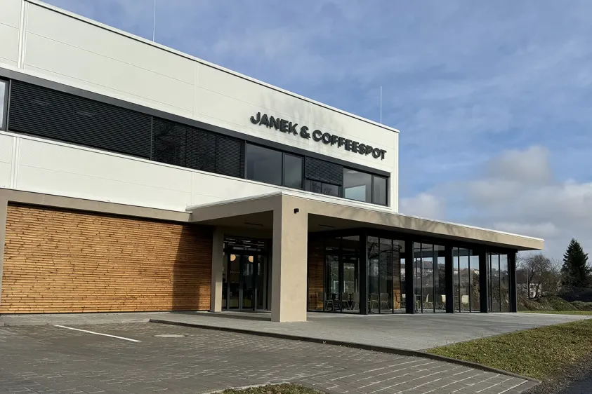 Janek & Coffeespot / Čokoládovna a pražírna kávy