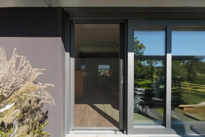 Plisé síť proti hmyzu