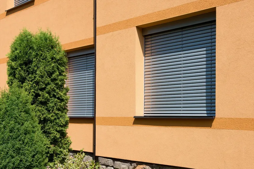 Venkovní žaluzie F