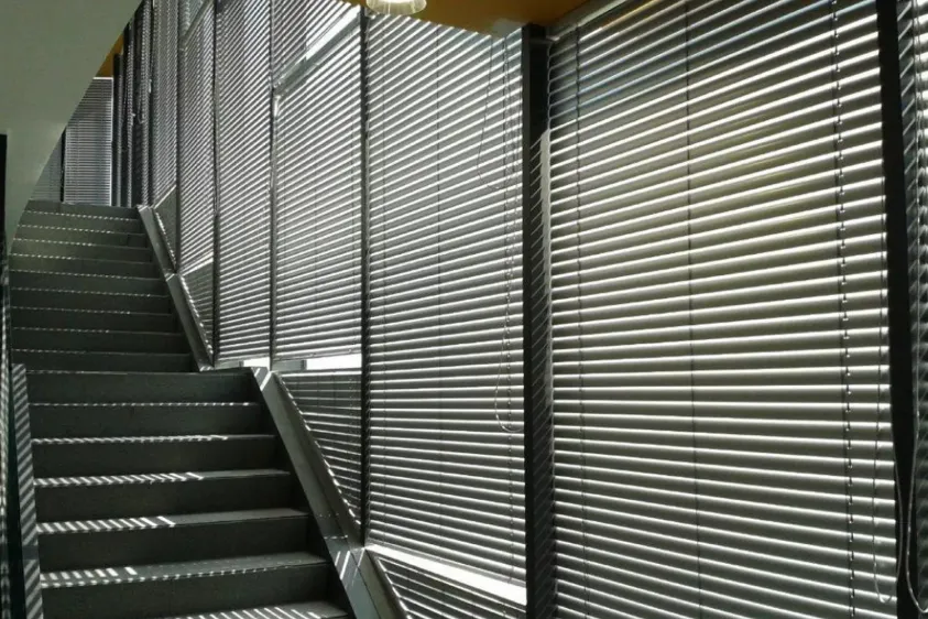 Vnitřní žaluzie INT-35