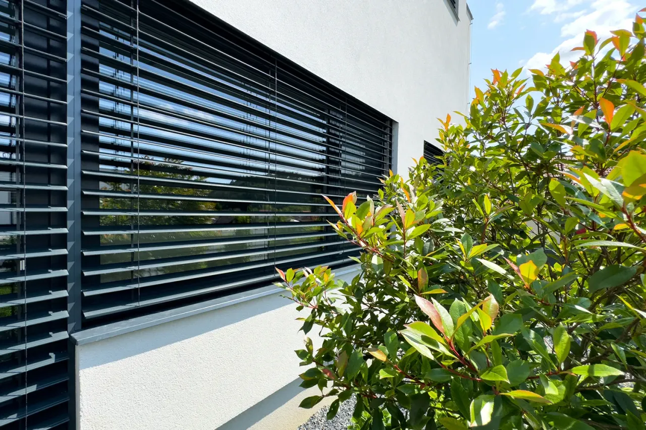 Venkovní žaluzie Climax Z-90 Noval