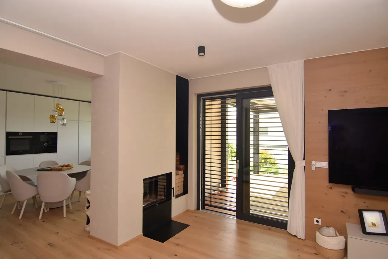 Venkovní žaluzie Climax Z-90 Noval