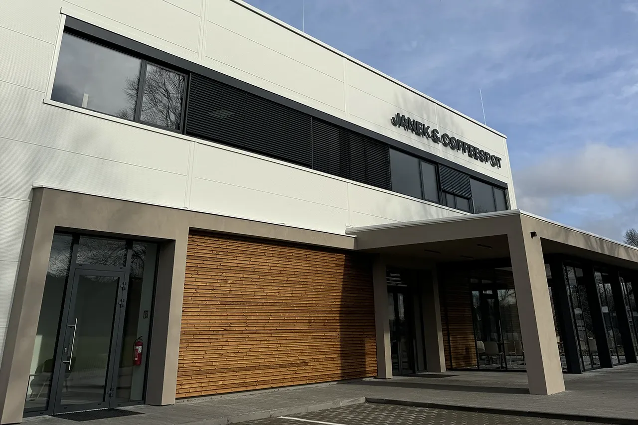 Janek & Coffeespot / Čokoládovna a pražírna kávy