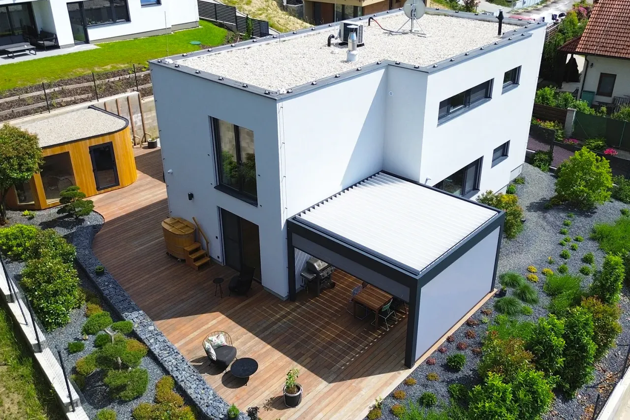 Bioklimatická pergola Climax Lamelino